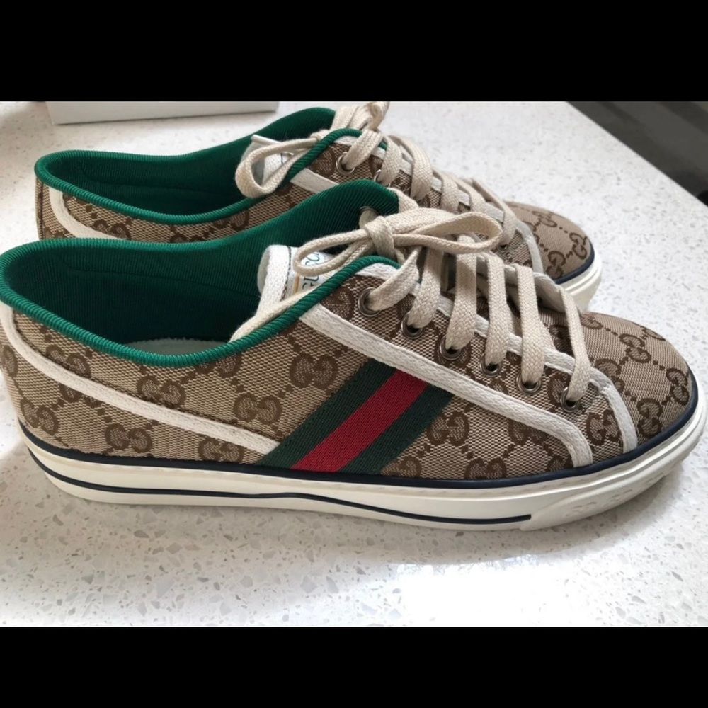 Fit to big say size 8.5 fit more like a 9 certificate of authenticity